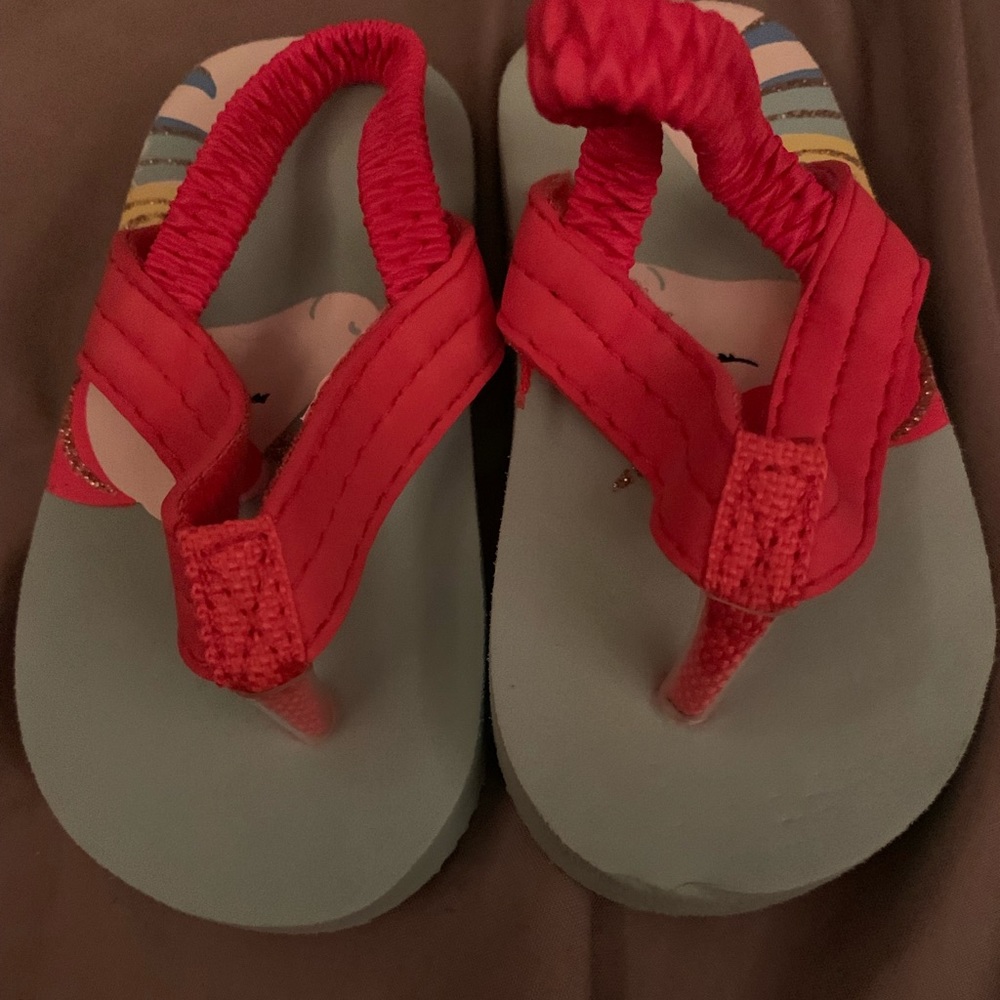 Toddler flip flops